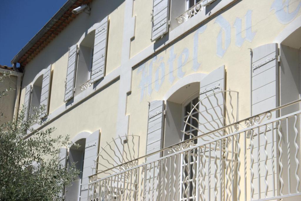 Hotel Du Cheval Blanc Saint-Remy-de-Provence Exterior photo